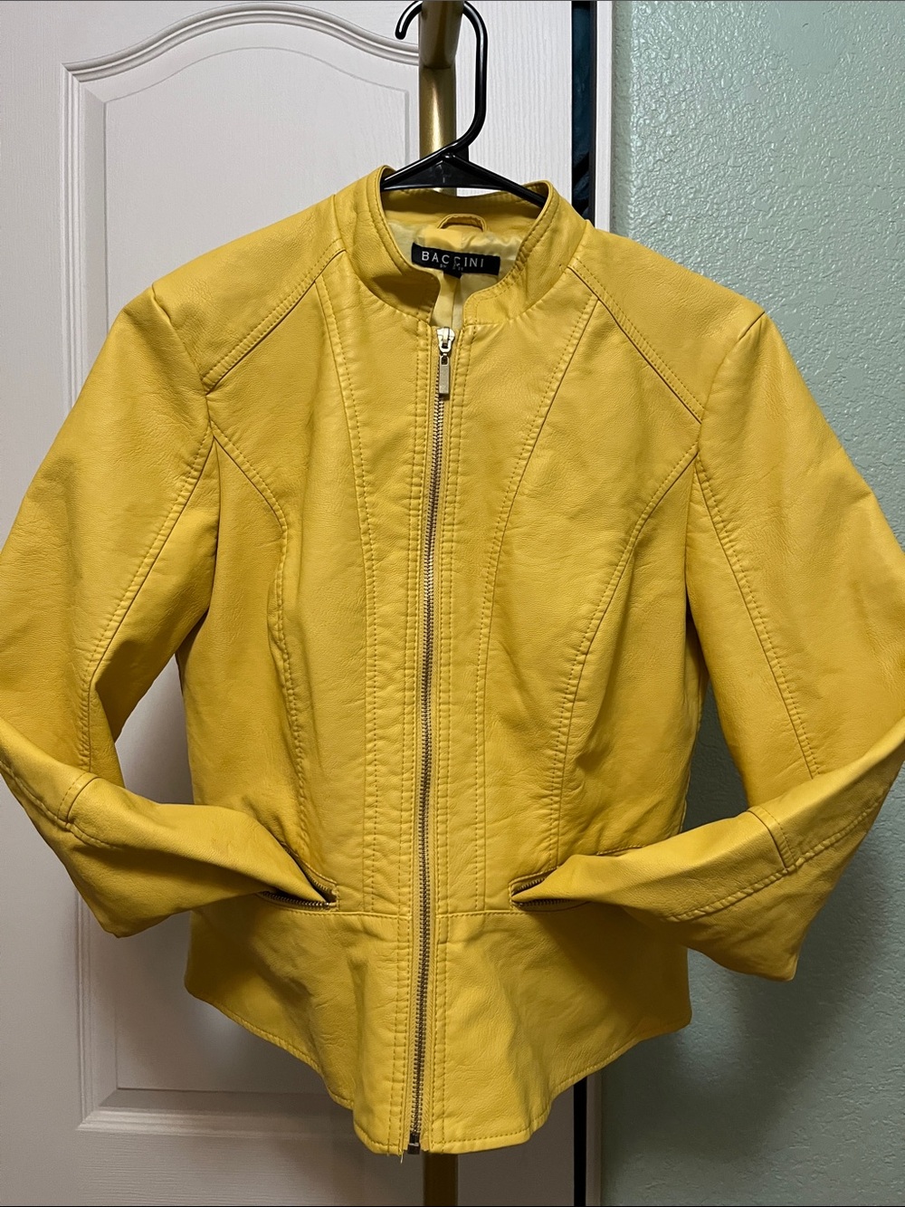 Baccini Women's Bright Yellow Zip-Front Moto Jacket Sz Small